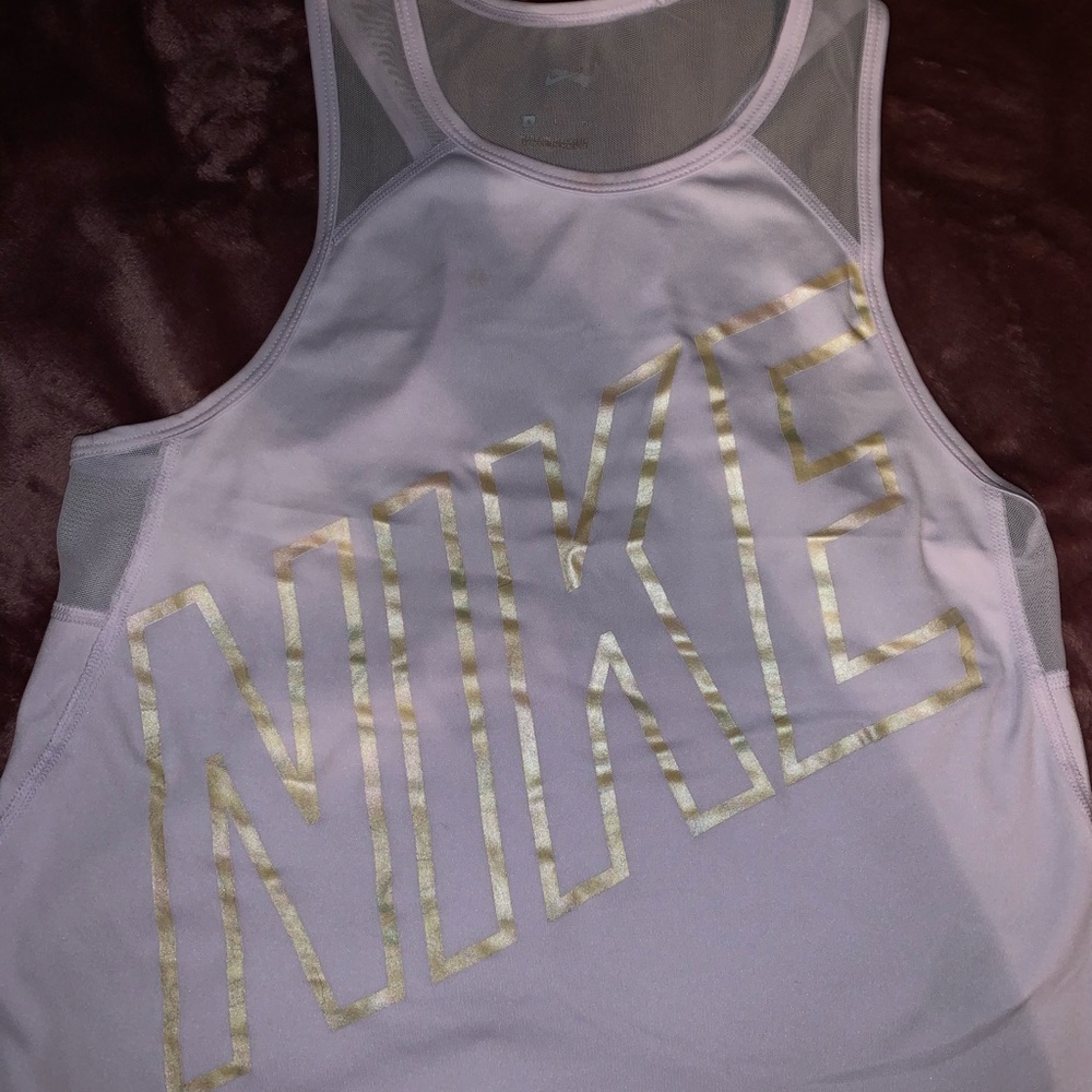 Nike half mesh back workout top